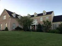 Stylish Private Suite  in the heart of Brandywine Valley Hotels near Mt. Cuba Astronomical Observatory