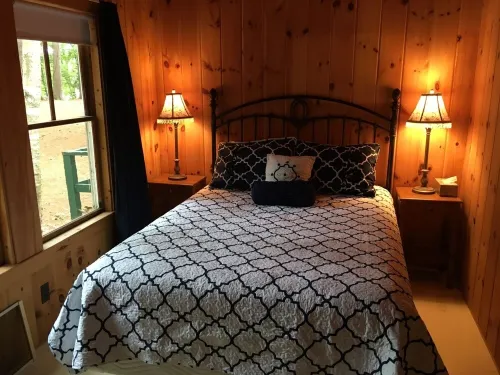 Little Beans Cottage on Great Pond, Belgrade ME