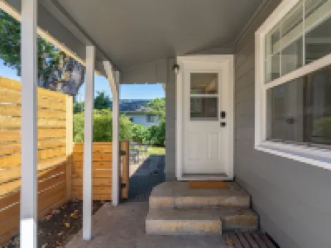 Minutes from oregon wine country and walking distance from George Fox University Hotels in Newberg