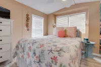 Waterfront home with numerous amenities on popular Cudjoe Key!