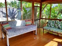 Evergreen Cottage @ Maui Adventure Villa