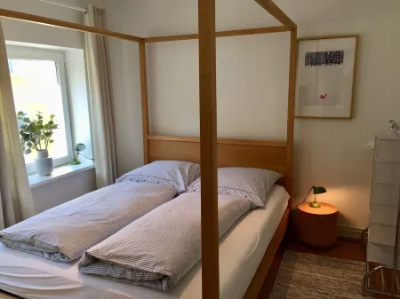 Cozy and charmingly furnished 30sqm apartments in a central location in Husum Отели рядом с достопримечательностью «Парк Хузумер Шлос»