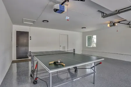 Prescott Retreat - views & minutes to Whiskey Row Отели в г. Явапаи