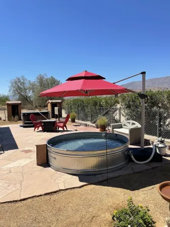 La Paz - Adobe desert home on 6 acres, hot tub, cowboy pool, hiking Отели в г. Боррего-Спрингс