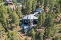 Cosmic Cabin at Devil's Thumb 15mins from Winter Park