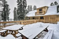 Private Family Mountain Getaway- Dog Friendly! Hotels near Alma Fire House & Mining Museum