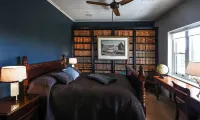 Adelaide Hills luxury cottage with sauna and heated pool 20 mins from Adelaide
