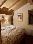Charming apartment, 6 pers `` Savoyard style '', located at the foot of the slopes Hotels in Crest-Voland