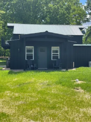 Barn Studio in country setting but close to town