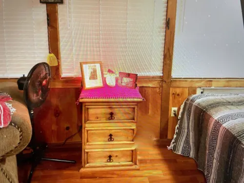 Scenic Hillside Cabin: The Hideout at Rocky Ridge