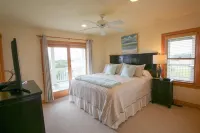 Foster Your Dreams Rodanthe Ocean & Sound Views, Pool, Hot Tub, Game Room - 수영장