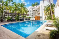 Wyndham Garden Los Mochis Plaza Inn - Kolam Renang