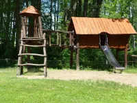 Comfortable vacation home with a sauna and whirlpool directly by the lake Hotels in Krakow am See