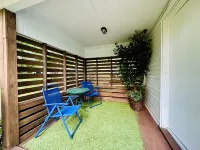 2 Queen Beds, Bunk, sleeps 7 on .5 acre. Great access to all NWA activities