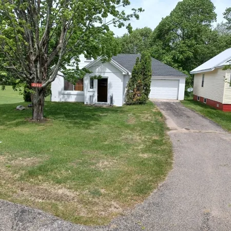 3 bedroom home ready for your UP Adventures