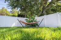 Blue Oasis 3BR w/ Heated Saltwater Pool Hotels near Bardmoor Promenade