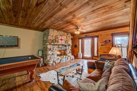 New!, Heart of Aska Adventure, Hot Tub, Mountain View