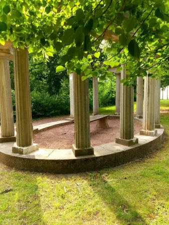 Family friendly apartment in Köthen Отели в г. Анхальт-Биттерфельд