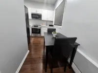 Grandiosely Pleasant Suite 2