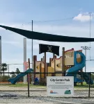 Beachy Blue,2 Htd Pools, Steps to Beach, WiFi, Gym, Piers, Park,Johns Pass Shops