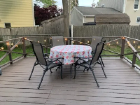 Close to Beach! Pool, Hot Tub, Firepit in Patio area & Deck.