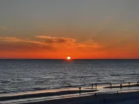 *Newly Remodeled* Beachfront Condo 3Bed/2Bath—Sea Oats 404