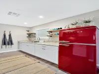 Trifecta. 2 miles from Silos/Downtown Waco/Baylor U