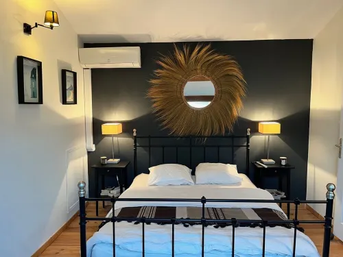 Belle Villa au Coeur des Alpilles 무산 레잘피 호텔
