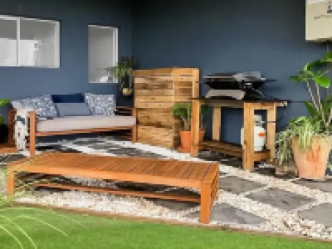 ON TOP OF THE WORLD Garden StudioPanoramic Ocean Views, Close to Town & Beaches Hotels in Korora
