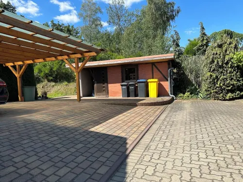 2 Bedroom Private vacation home in Blankenburg (Harz) Hotels in Blankenburg