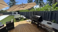 RESORT-STYLED 3 BDR HOME -HEATED POOL -UNDER A MILE FROM THE BEACH Huge Backyard