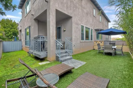 5 Star, Large, Luxury Condo in Carlsbad Village