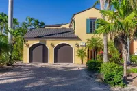 Villa Del Mar 5 Bedroom Home by RedAwning