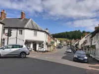 Beautifully Restored 2 Bedroom, Pet Friendly Cottage, Ideal for Exploring Exmoor Hotels in Dunster