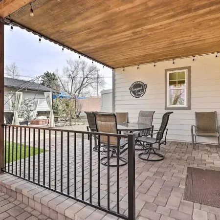 Luxury House in Prescott with Hot Tub/Walk to Whiskey Row