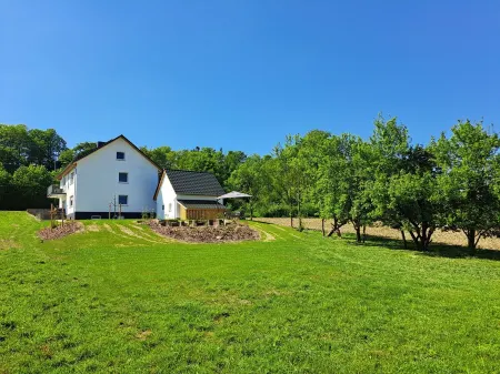 Neu Renovierte Ferienwohnung Mitten in der Natur des Weserberglandes Отели в г. Экстерталь