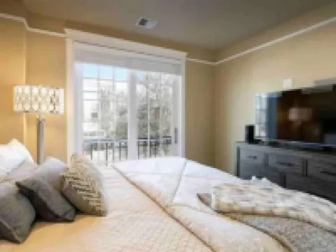 Inn on the Harbor Suite 301 Hotels in Blaine