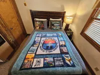 Lake Themed Cabin - Direct Water Access - Free Kayaks Hotels in Daviess County