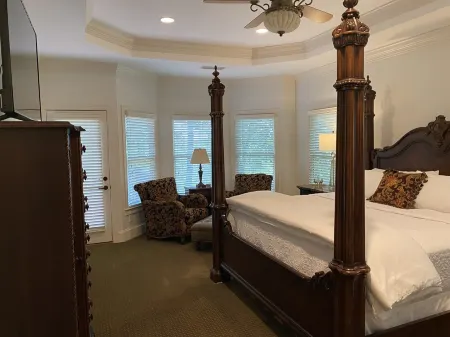 Luxury Home Big Canoe Near Main Gate