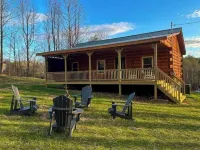 Chantilly Ridge. Hot Tub, Wifi, Near Blue Ridge Parkway