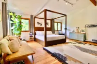 Spacious Designer Home in Boulder Perfect for Families and Groups
