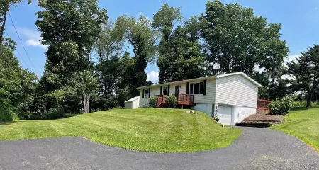 Cozy home close to Catamount, State Parks and the Harlem Valley Rail Trail.