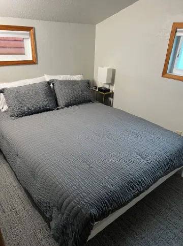 Cottage with Private Beach in Birch Bay