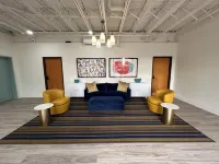 The 610 Flats: Vueve 'n Vogue #27