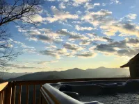 ~ Seven Peaks  ~  Views,  Peaceful,  Private ~ - Balkoner