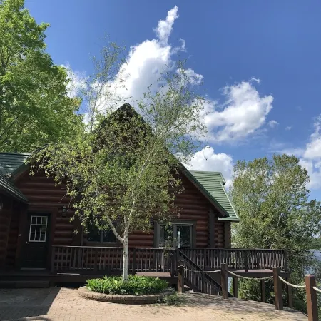 Keweenaw's Houghton Haven waterfront home. Secluded & private, yet close to town