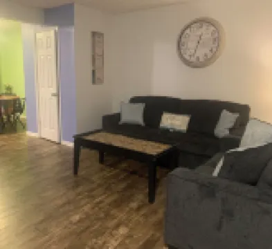 Ezekiel's Getaway side 2 near Ark Encounter with Game room