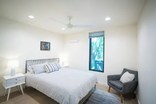 Downtown Bend Vacation Cottage