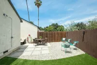ALHAMBRA 4 Bed home near DTLA w/Parking Отели рядом с достопримечательностью «The Lizard Theater Company»