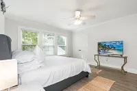 Charming Townhouse in Downtown Waco!